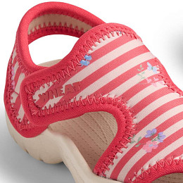 Сандалии Wheat "Ban Red Stripe Flowers", цветущие полоски